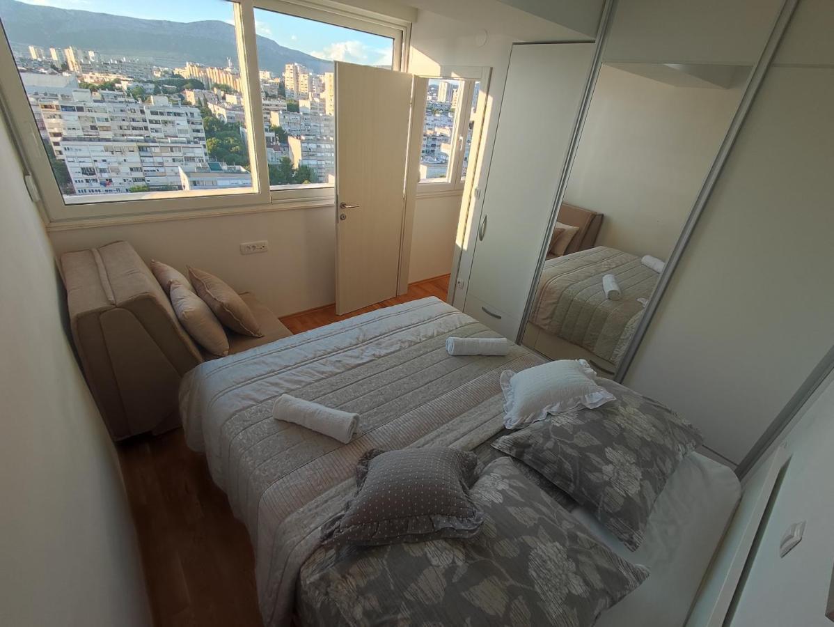Apartment Ivanka & Old Town View Split Exterior photo